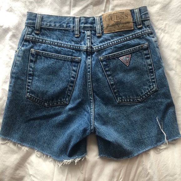 Vintage Guess Jean Shorts - Picture 5 of 8